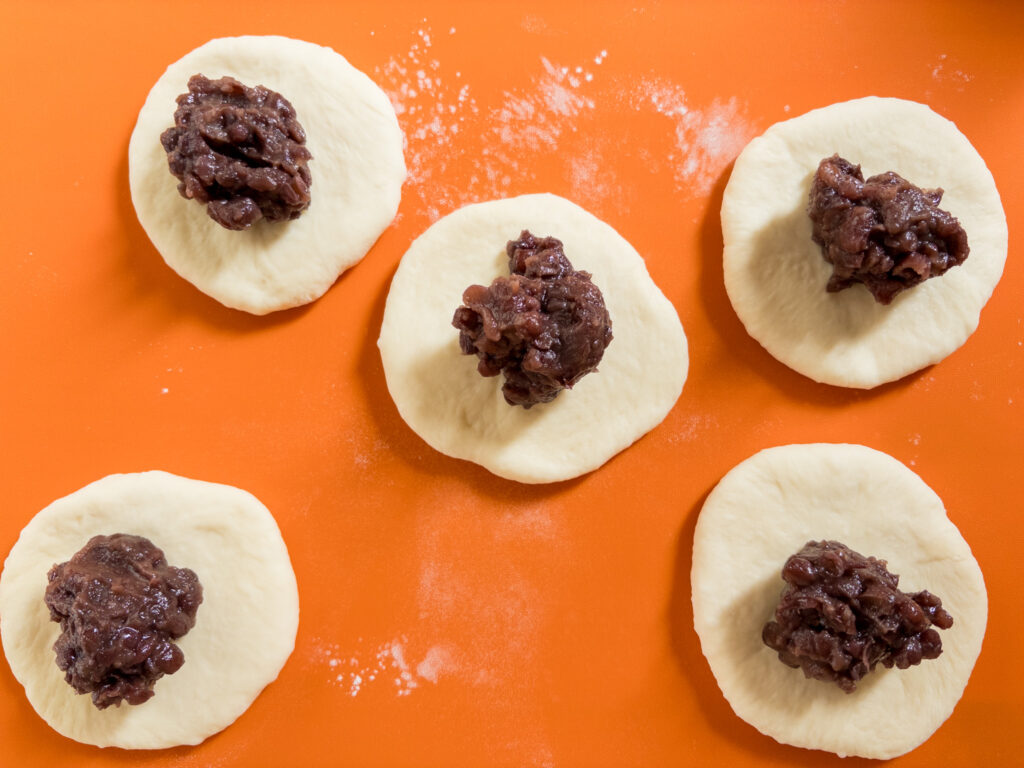 Homemade anpan recipe