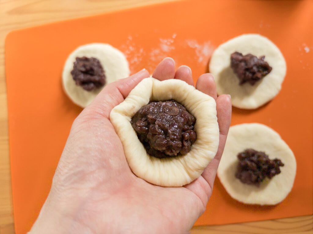 Homemade anpan recipe