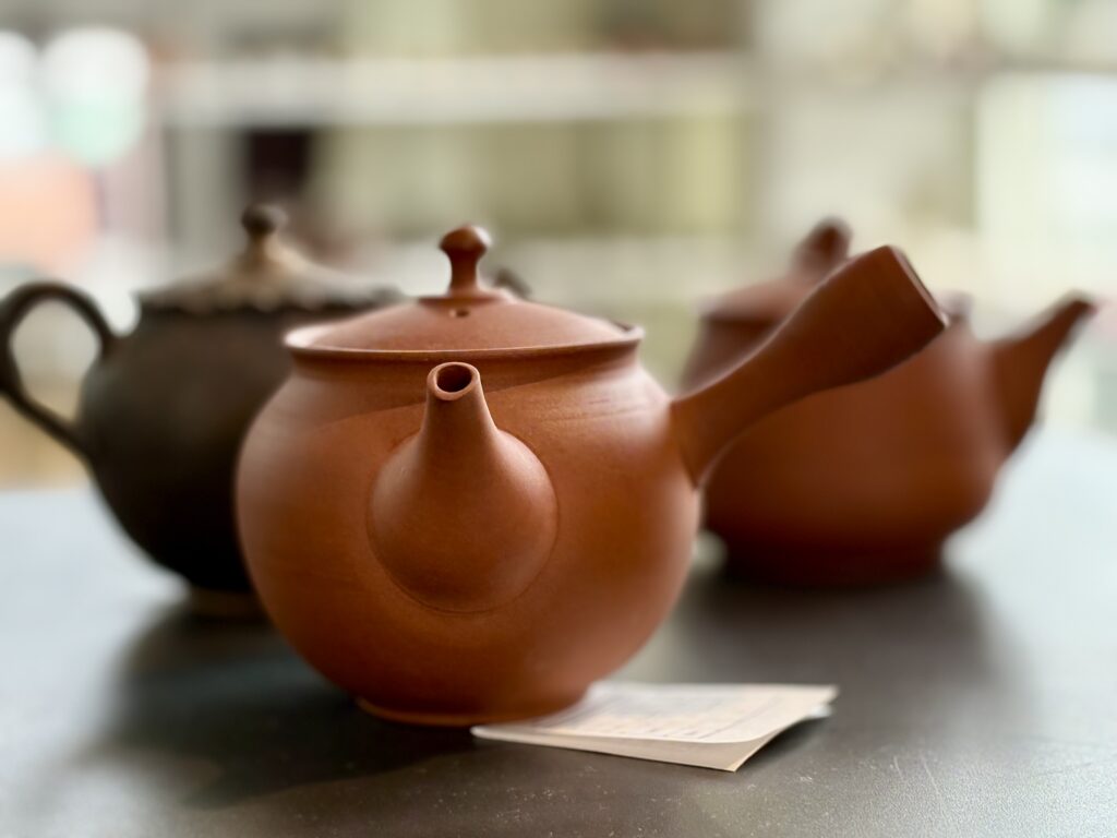 Shudei-teapot-tokoname