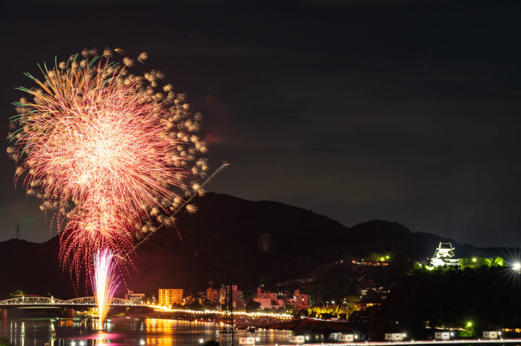 Inuyama-fireworks