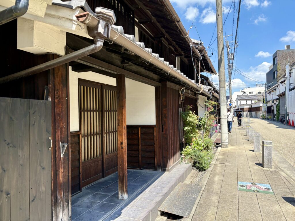 Shikemichi
